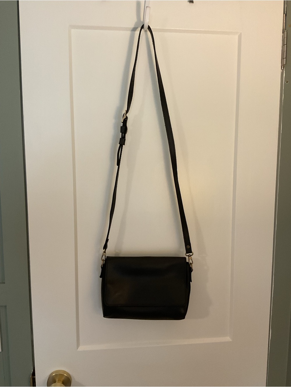 Portland Leather Goods Black Leather Crossbody Bag with Adjustable Strap